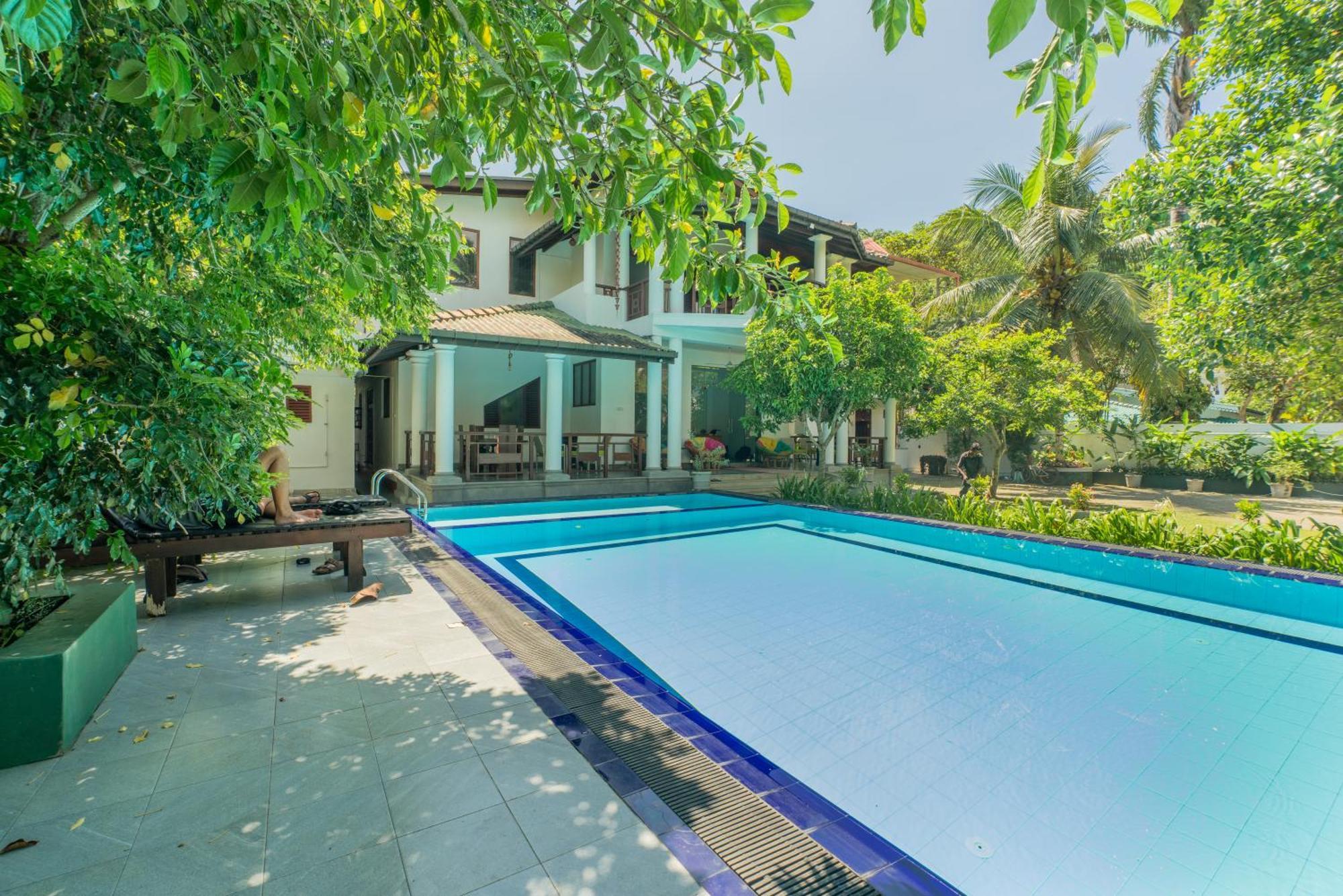 The Calm Of8 Hotell Unawatuna Exteriör bild