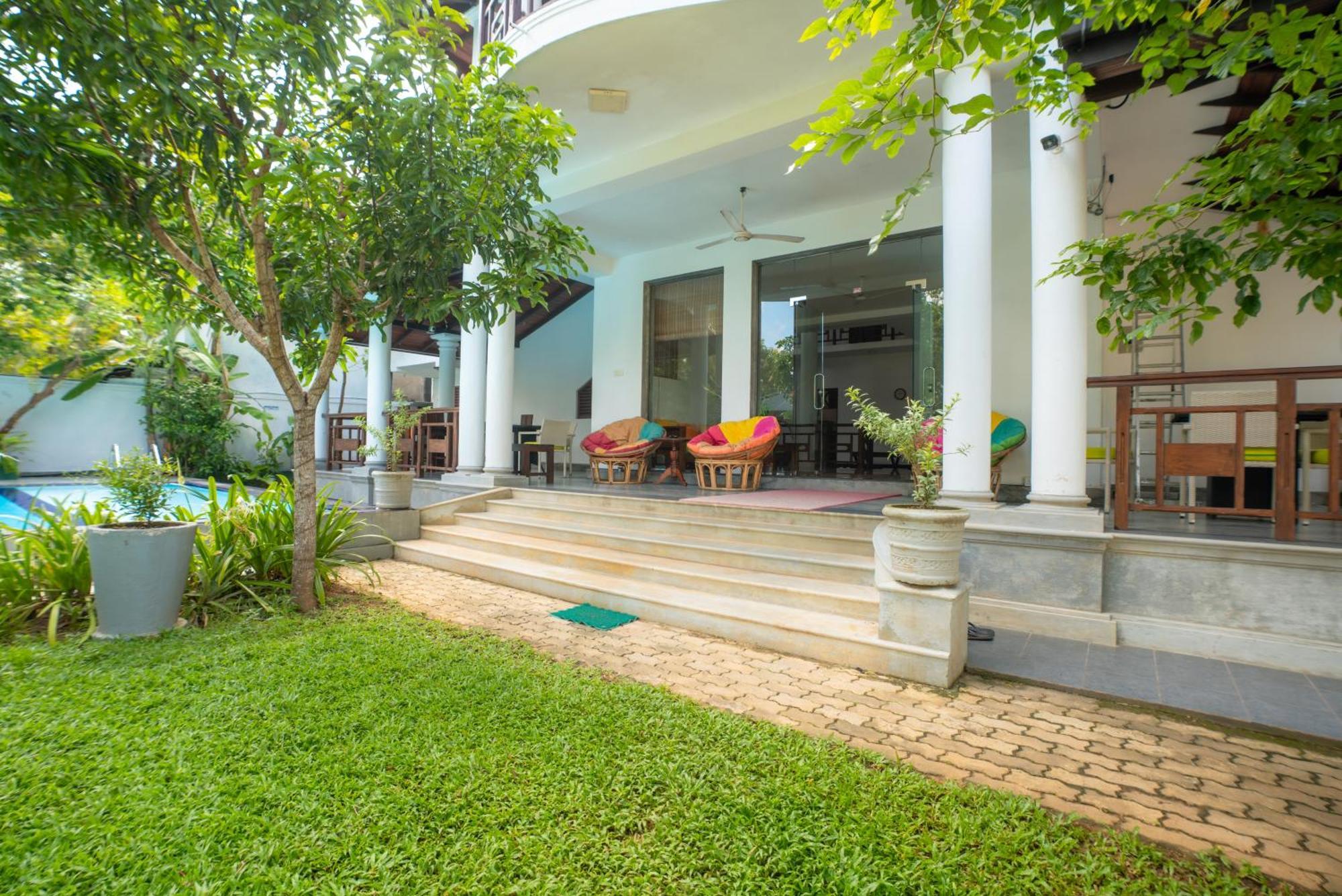 The Calm Of8 Hotell Unawatuna Exteriör bild