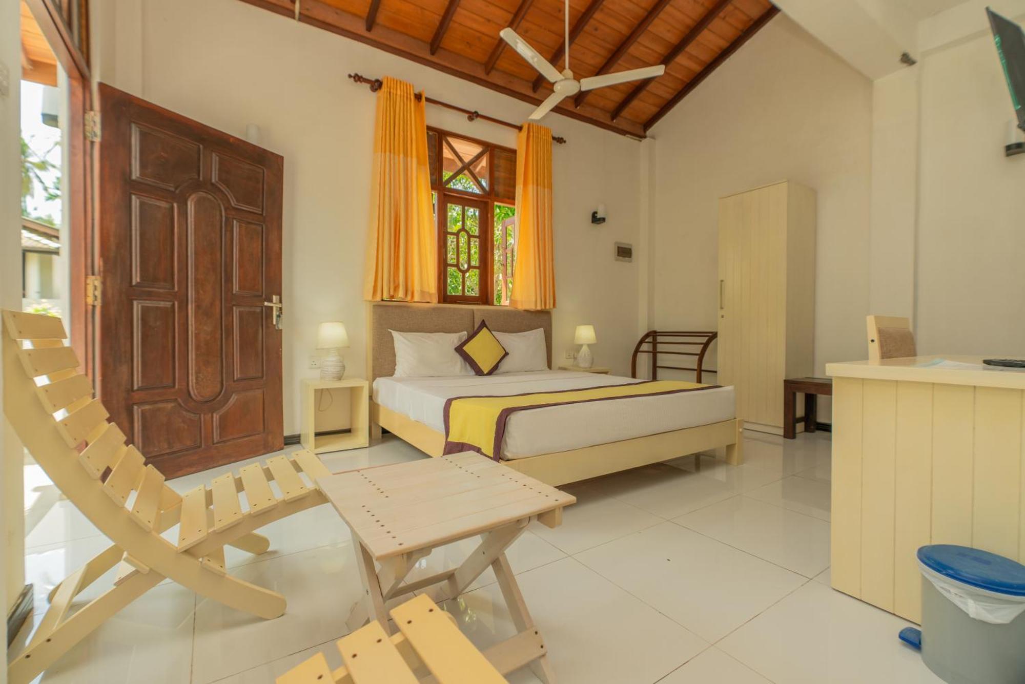 The Calm Of8 Hotell Unawatuna Exteriör bild
